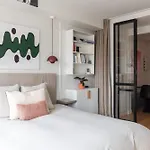 Cocoon With Eiffel Tower View