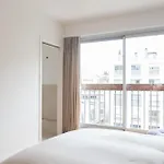 Cocoon With Eiffel Tower View