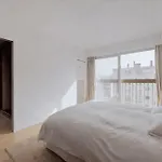 Cocoon With Eiffel Tower View